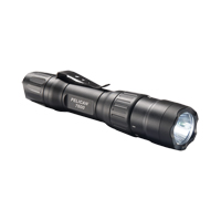 Lampe de poche tactique 7600, DEL, 944 lumens, Piles CR123 O-Max