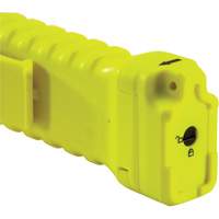 Lampe de poche &agrave; angle droit, DEL, 336 lumens, Piles AA O-Max